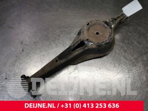 Volvo V60 Rear spring retainer, right O148926 photo 3