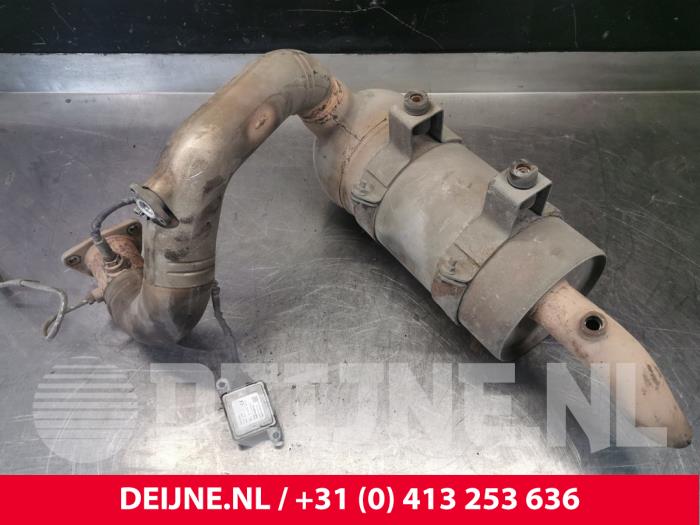 Gebruikte Roetfilter Renault Maxity 3.0 DCI 150.35 Prijs € 544,50 Inclusief btw aangeboden door van Deijne Onderdelen Uden B.V.