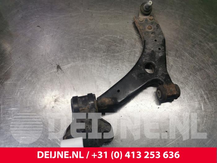 Volvo V40 Querlenker unten links vorne O148962