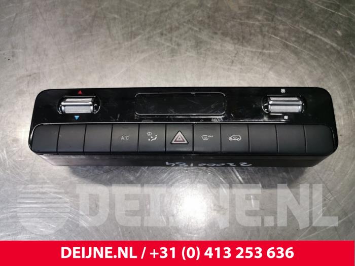 Mercedes Sprinter Heater control panel O148972