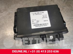 Mercedes eSprinter Central electronic module O148997 foto 3