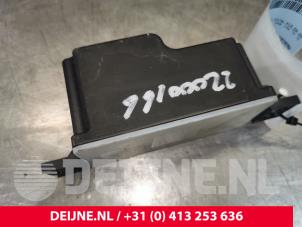 Mercedes eSprinter Spannungsregler O149000 foto 2