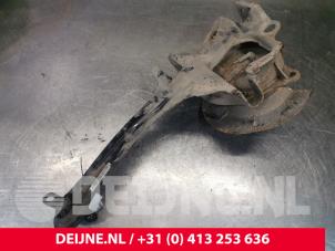 Volvo V40 Achsschenkel links hinten O149003 foto 3