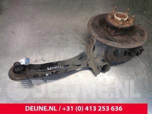 Volvo V40 Achsschenkel links hinten O149003 foto 2