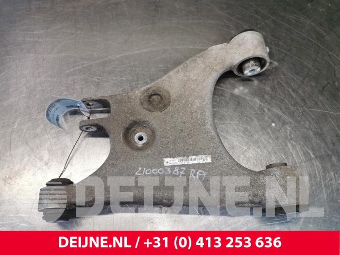 Tesla Model S Draagarm onder rechts-achter O149024