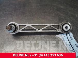 Tesla Model S Querlenker oben links hinten O149108 foto 2