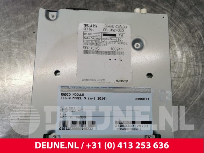 Gebruikte Radio module Tesla Model S 85 Prijs € 272,25 Inclusief btw aangeboden door van Deijne Onderdelen Uden B.V.