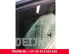 Tesla Model S Quarter light, front right O149239 photo 3