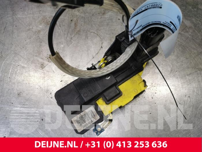 Volvo V70 Deurslot Mechaniek 4Deurs rechts-achter O149385