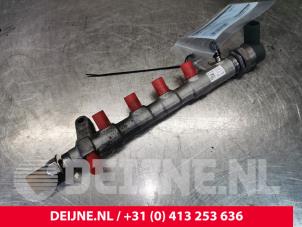 Volkswagen Caddy Einspritzdüse (Einspritzer) O149632 foto 3