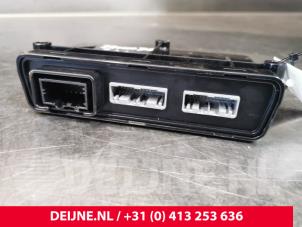 Tesla Model S Centrale Deurvergrendelings Module O149707 foto 2