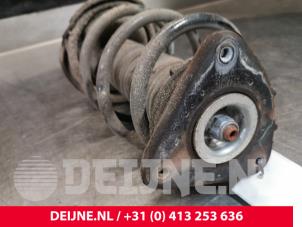 Volvo V40 Stoßdämpferstrebe rechts vorne O149717 foto 2