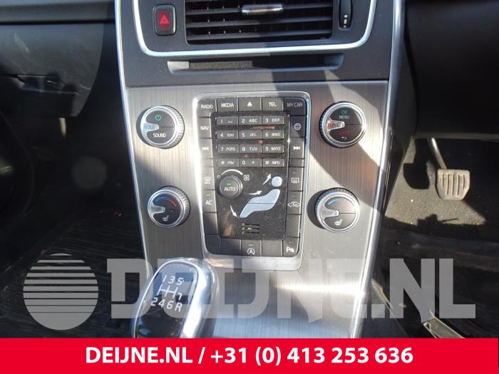 Volvo V60 Display Multi Media regelunit O149753