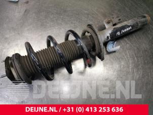 Gebruikte Voorpoot rechts Ford Transit Custom Prijs € 72,60 Inclusief btw aangeboden door van Deijne Onderdelen Uden B.V.