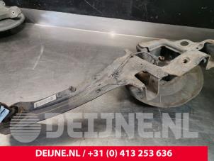 Gebruikte Asschenkel rechts-achter Volvo V40 (MV) 1.6 D2 Prijs € 70,00 Margeregeling aangeboden door van Deijne Onderdelen Uden B.V.