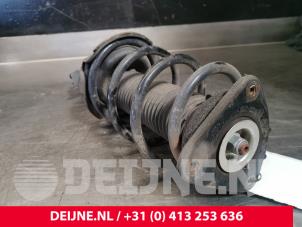 Volvo V40 Schokdemperpoot rechts-voor O149998 foto 3
