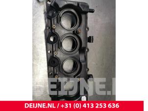 Renault Master Rocker cover O150058 photo 2