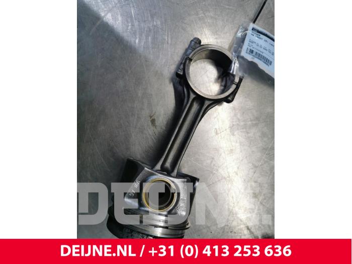 Gebruikte Zuiger Volkswagen Caddy IV 2.0 TDI 75 Prijs € 121,00 Inclusief btw aangeboden door van Deijne Onderdelen Uden B.V.