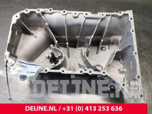 Gebruikte Carterpan Volkswagen Transporter T5 2.5 TDi Prijs € 72,60 Inclusief btw aangeboden door van Deijne Onderdelen Uden B.V.