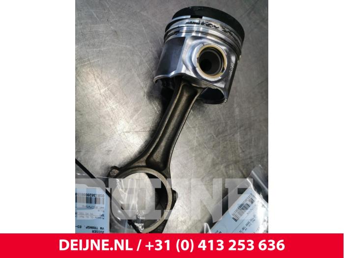 Volkswagen Transporter Piston O150171