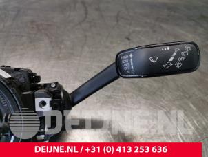 Volkswagen Golf Steering column stalk O150188 photo 3