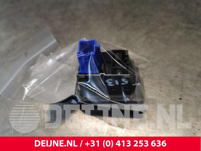 Volkswagen Golf Paniekverlichtings Schakelaar O150196