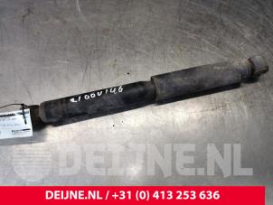Gebruikte Schokdemper rechts-achter Mercedes Sprinter 3,5t (906.73) 311 CDI 16V Prijs € 30,25 Inclusief btw aangeboden door van Deijne Onderdelen Uden B.V.