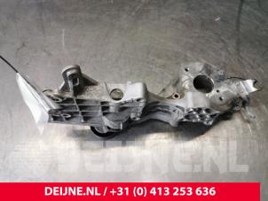 Volkswagen Caddy Motorlager O150290 foto 3