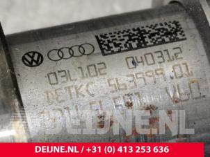 Volkswagen Caddy Camshaft O150296 photo 3