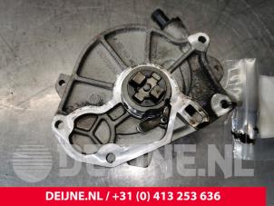 Gebruikte Vacuumpomp (Diesel) Audi A1 Sportback (8XA/8XF) 1.6 TDI 16V Prijs € 40,00 Margeregeling aangeboden door van Deijne Onderdelen Uden B.V.
