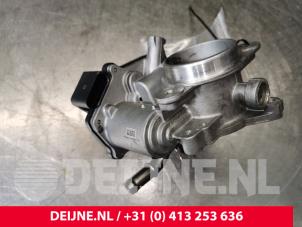 Volkswagen Golf Gasklephuis O150329 foto 2