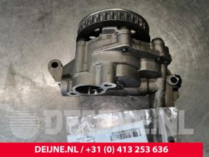 Volkswagen Caddy Ölpumpe O150340 foto 4