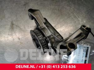 Volkswagen Caddy Ölpumpe O150340 foto 3
