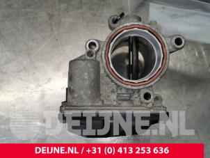 Volkswagen Polo Throttle body O150381 photo 3