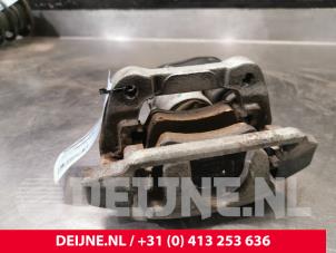 Volvo XC60 Remklauw (Tang) links-achter O150394 foto 2