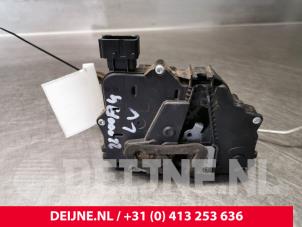 Fiat Ducato Door lock mechanism 2-door, left O150549 photo 2