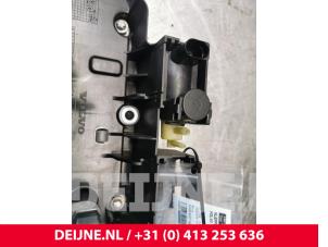 Volvo V70 Rocker cover O150570 photo 3
