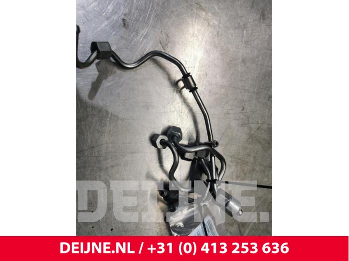 Volvo V70 Leiding (diversen) O150573