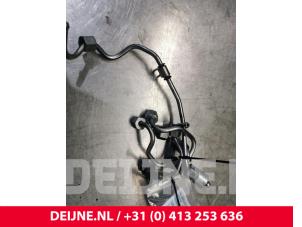 Gebruikte Leiding (diversen) Volvo V70 (BW) 2.0 D3 16V Prijs € 50,00 Margeregeling aangeboden door van Deijne Onderdelen Uden B.V.