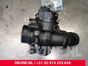 Citroen Berlingo Drosselklappengehäuse O150600 foto 3