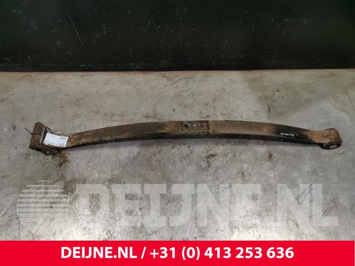 Volkswagen Crafter Blattfeder hinten O150658