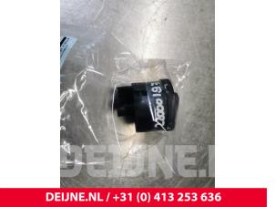 Volkswagen Crafter Licht Schakelaar O150666 foto 2