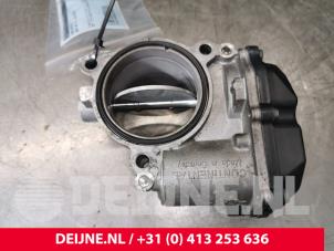 Audi A6 Gasklephuis O150734 foto 3