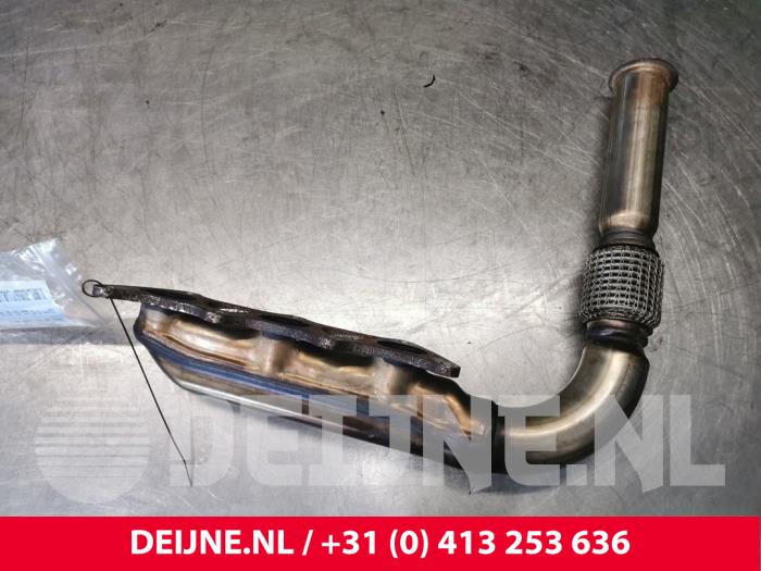 Audi A6 Uitlaatspruitstuk O150747