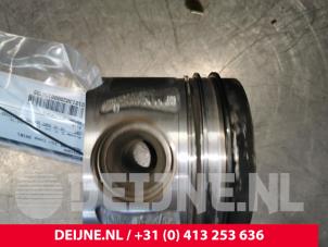 Audi A6 Zuiger O150755 foto 2
