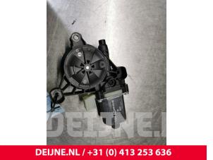 Volkswagen Crafter Door window motor O150927 photo 2