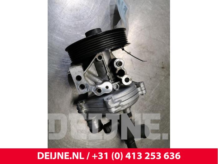 Gebruikte Waterpomp Ford Transit Prijs € 60,50 Inclusief btw aangeboden door van Deijne Onderdelen Uden B.V.