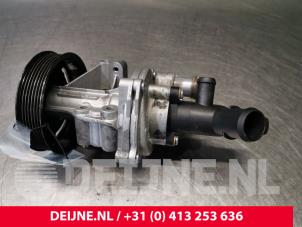 Ford Transit Wasserpumpe O150949 foto 3