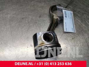 Audi Q7 Zuiger O150999 foto 2
