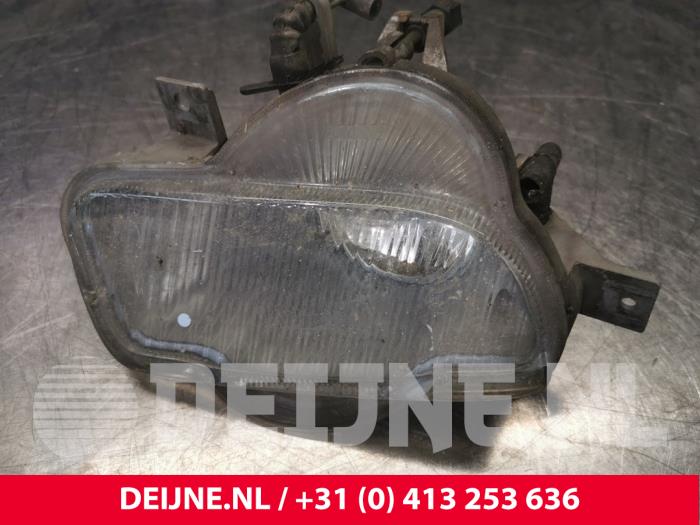 Volvo V70 Fog light, front right O151093